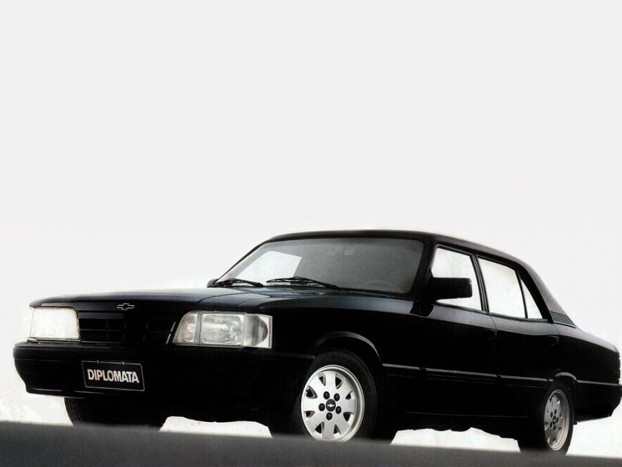  Chevrolet Opala Diplomata 1988 года  (фото 1 из 1)